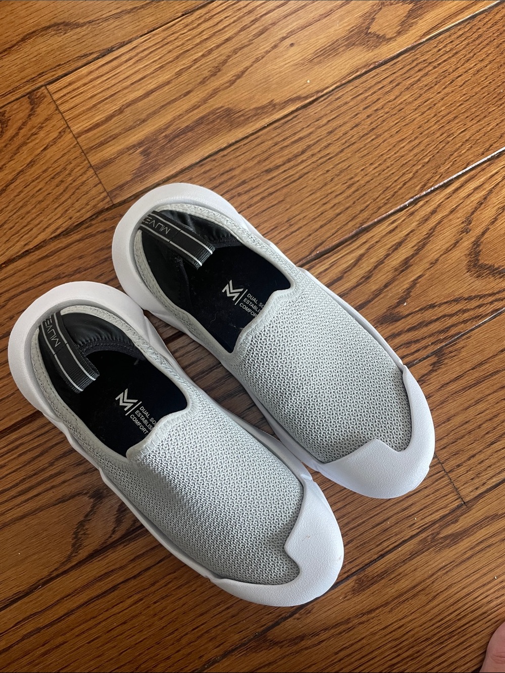 Womens Slip-On Knit Sneakers - White/Grey